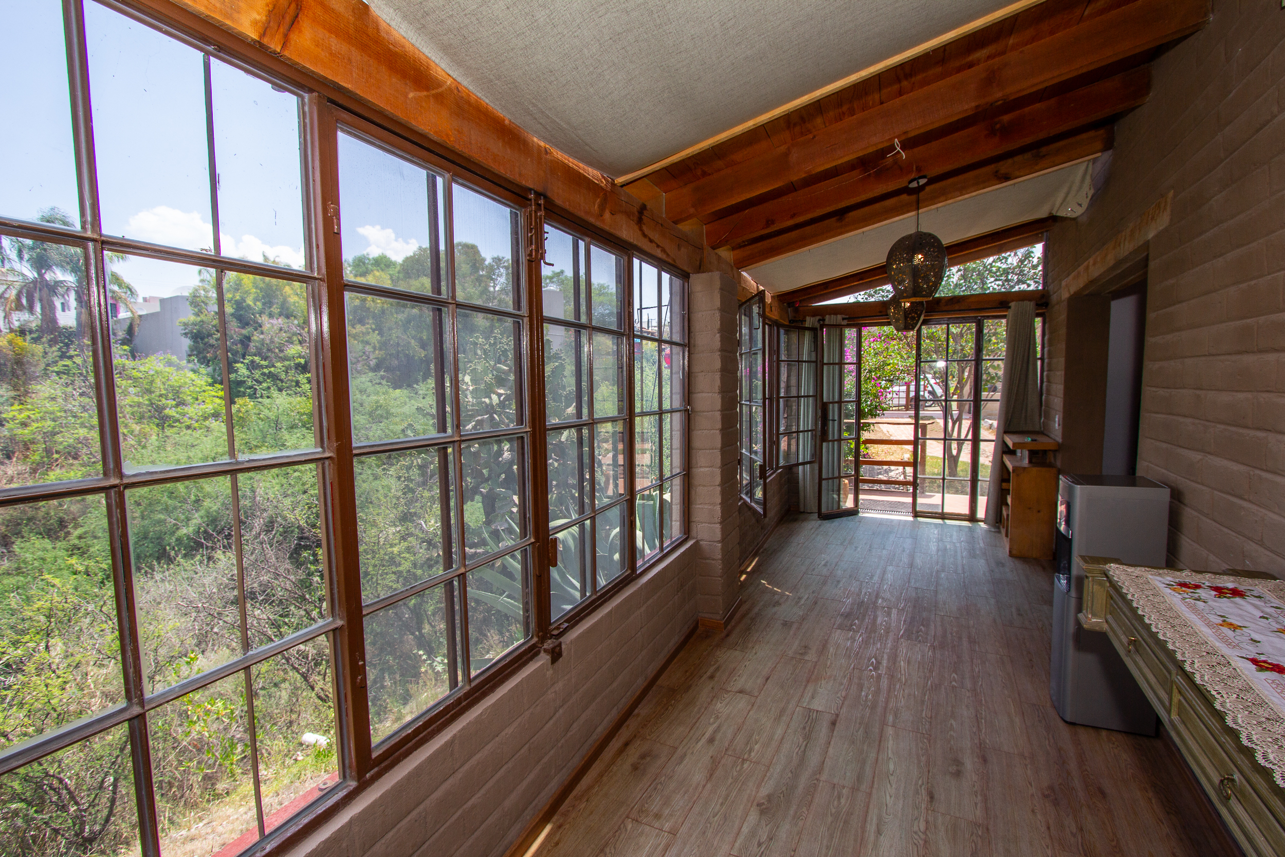 House of the Hummingbirds photo 17
