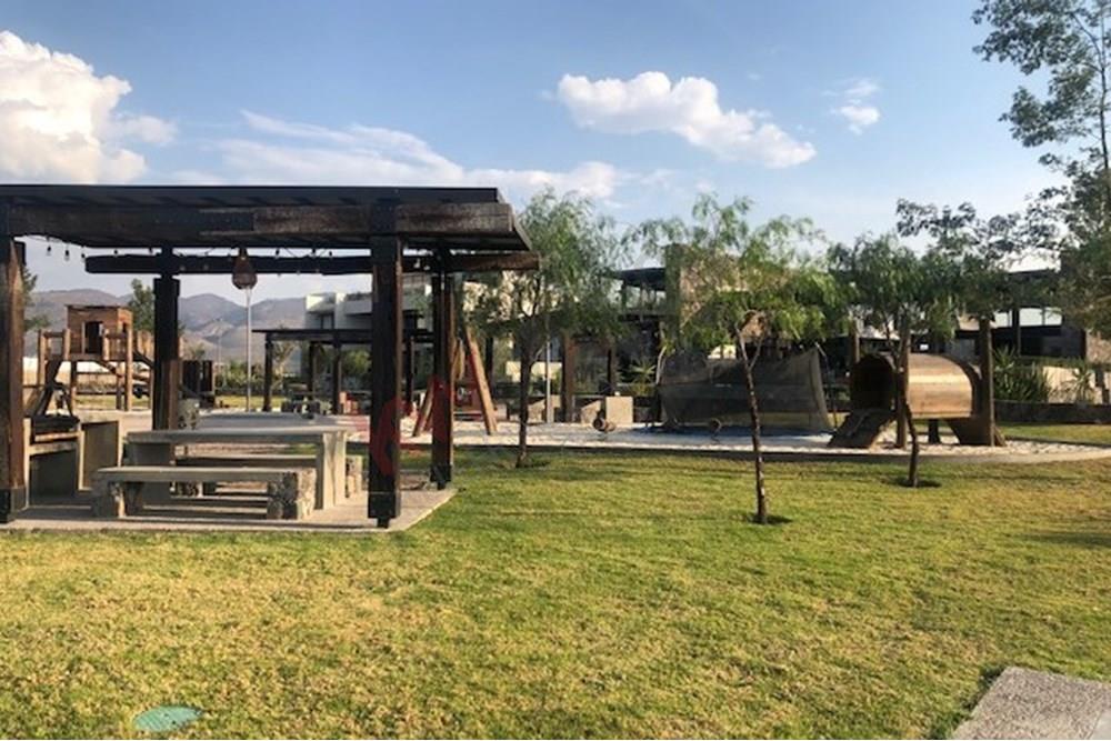 Sahai Gated Community Lot photo 4